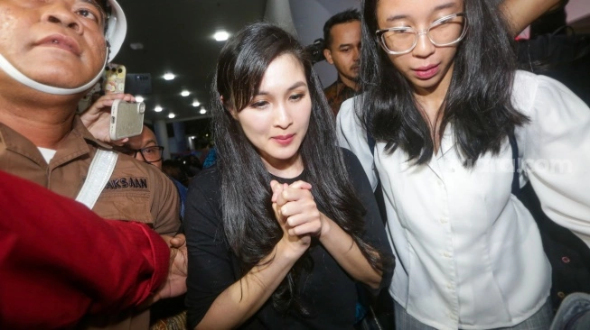 Kecipratan Duit Korupsi Harvey Moeis Rp3 Miliar, Kejagung Ungkap Nasib Sandra Dewi di Kasus Timah